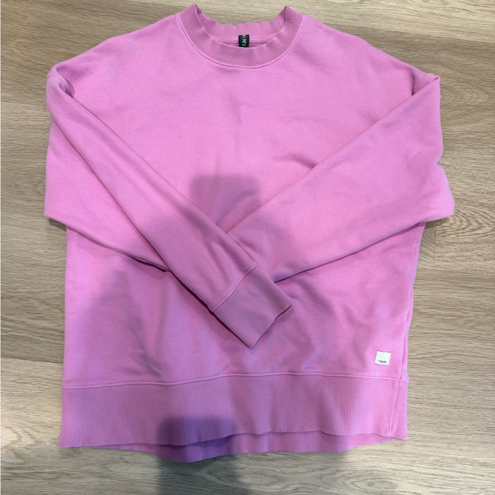 Vuori Women's Crewneck Sweatshirt in Pink